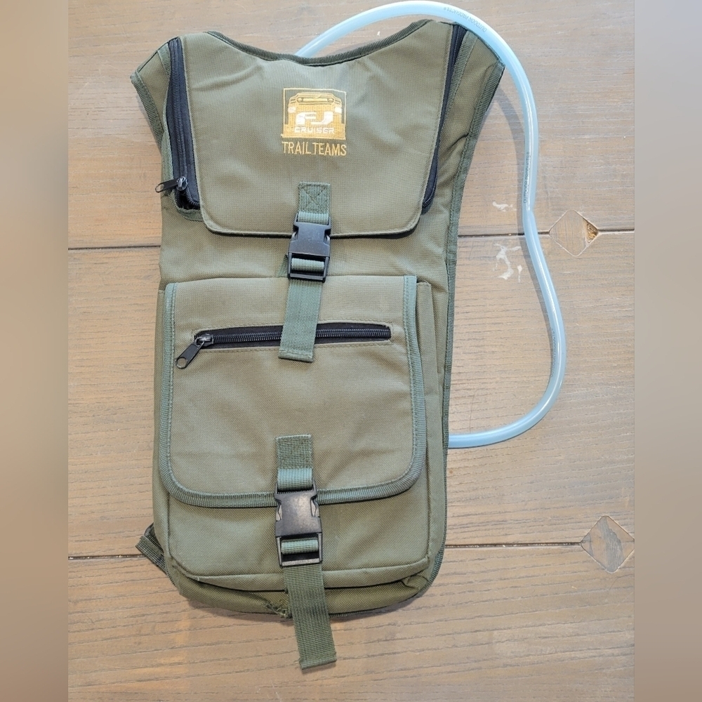FJ Trail Teams Hydration Pack